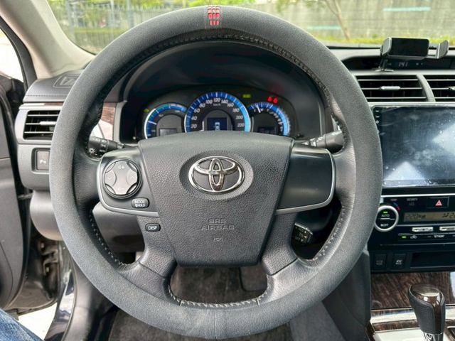 2012 Toyota Camry 2.5油電 保證里程、無泡水、無重大事故 大電池原廠更換過!!  第7張相片