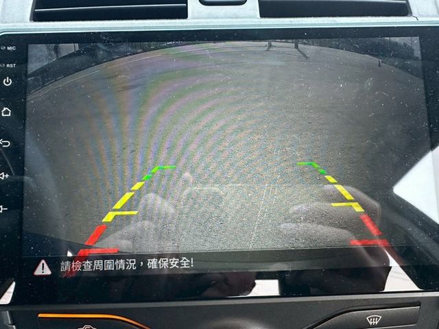 2011 TOYOTA ALTIS 1.8 里程僅跑10萬公里、無泡水 重點配備：定速系統、恆溫空調、電動天窗、安卓機  第10張相片