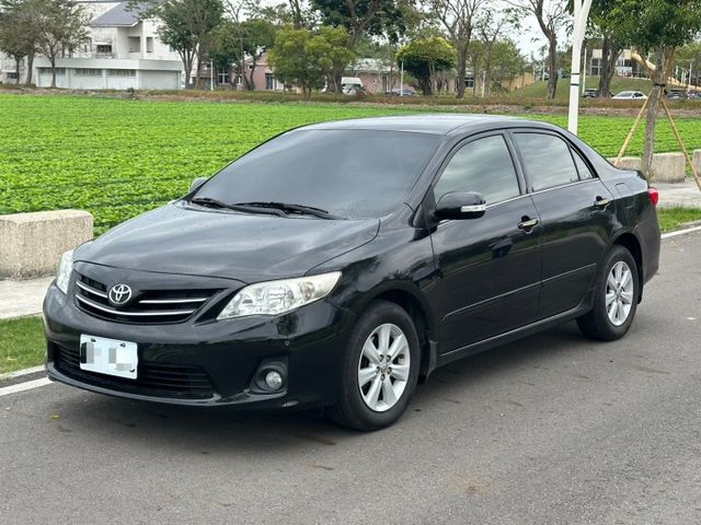 2011 TOYOTA ALTIS 1.8 里程僅跑18.2萬公里、無泡水 通勤代步好幫手、高妥善的代名詞  第1張相片