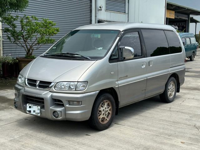2000 Mitsubishi Space gear 2.4 七人座 僅跑十萬出頭保證里程 水路大整理過，買到賺到  第1張相片