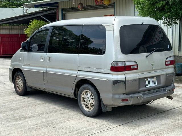 2000 Mitsubishi Space gear 2.4 七人座 僅跑十萬出頭保證里程 水路大整理過，買到賺到  第2張相片