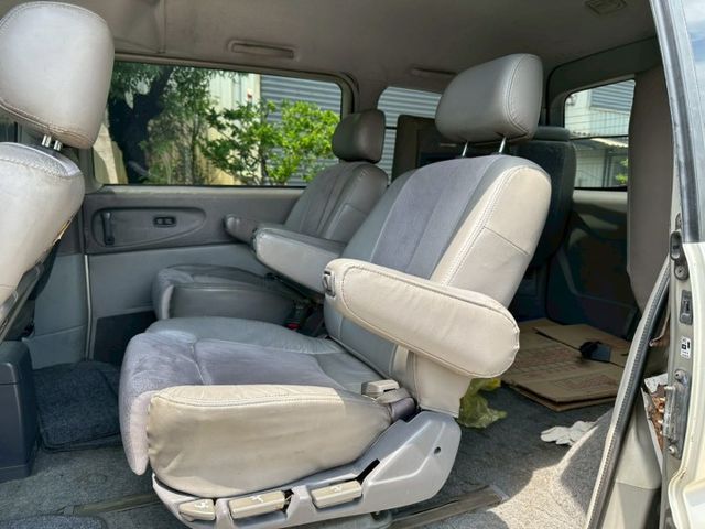 2000 Mitsubishi Space gear 2.4 七人座 僅跑十萬出頭保證里程 水路大整理過，買到賺到  第5張相片