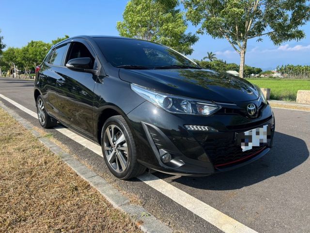 2022 Toyota Yaris 1.5 S  里程12萬公里 里程保證 無重大事故 無泡水 可認證  光感應頭燈 S  第1張相片
