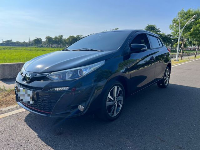 2022 Toyota Yaris 1.5 S  里程12萬公里 里程保證 無重大事故 無泡水 可認證  光感應頭燈 S  第2張相片