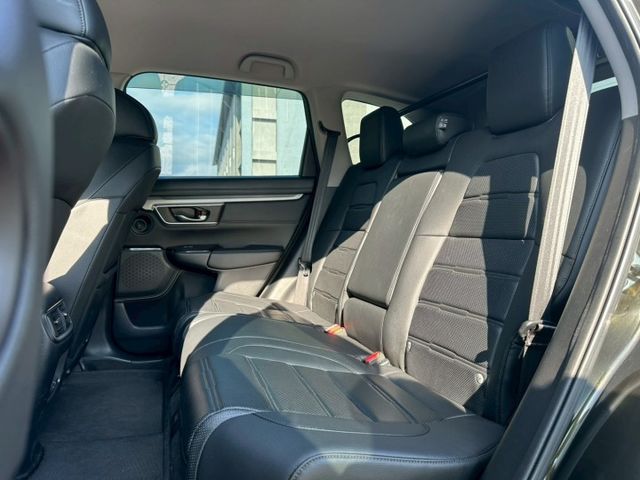 2018 Honda CRV VTI-S 1.5 石墨綠 僅跑7.1萬保證里程、原版件、無泡水 重點配備：恆溫空調、倒車  第6張相片