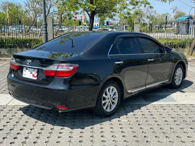 2016 Toyota Camry 2.0  僅跑25.7萬保證里程、無重大事故、無泡水 重點配備：Ikey、摸門解鎖、  第3張相片