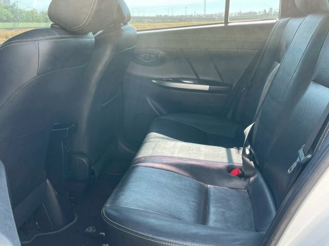 2016 Toyota Yaris 1.5 白 僅跑24萬 里程保證 無泡水 正常保養 代步 省稅 好保養 安卓機/倒車  第6張相片