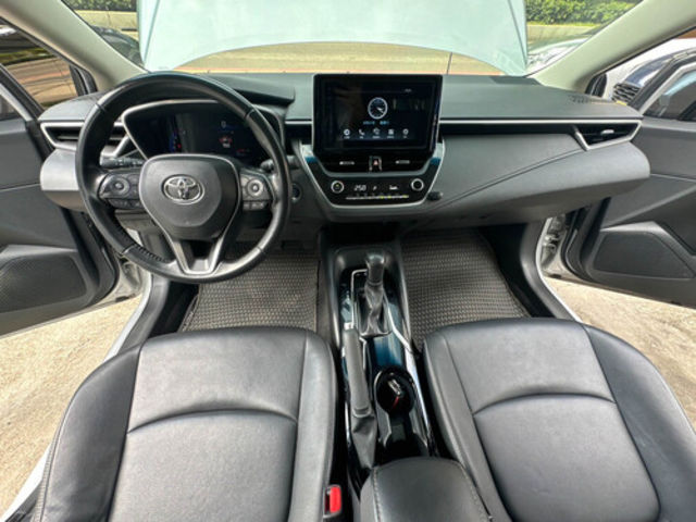 TOYOTA豐田 ALTIS  第7張相片