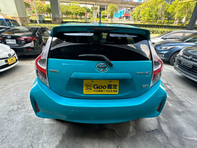 TOYOTA豐田 PRIUS C  第6張相片