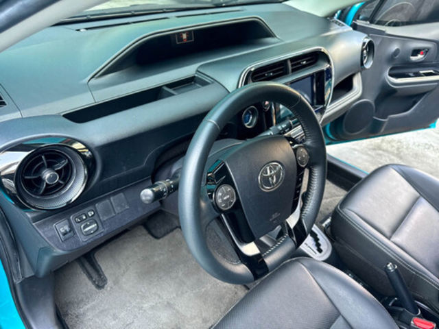 TOYOTA豐田 PRIUS C  第10張相片
