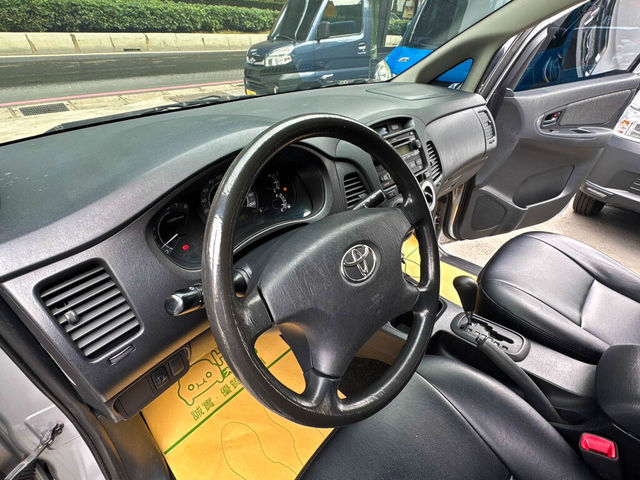 TOYOTA豐田 INNOVA  第10張相片