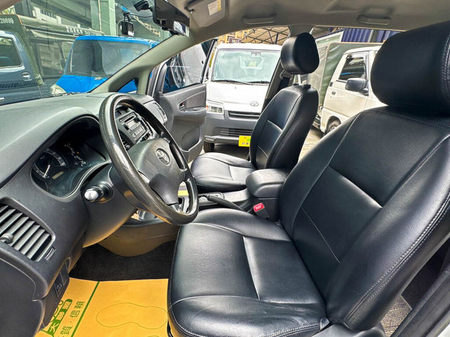 TOYOTA豐田 INNOVA  第12張相片