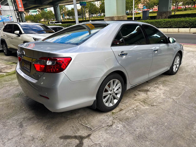 TOYOTA豐田 CAMRY HYBRID  第3張相片