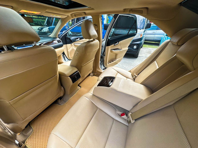 TOYOTA豐田 CAMRY HYBRID  第15張相片