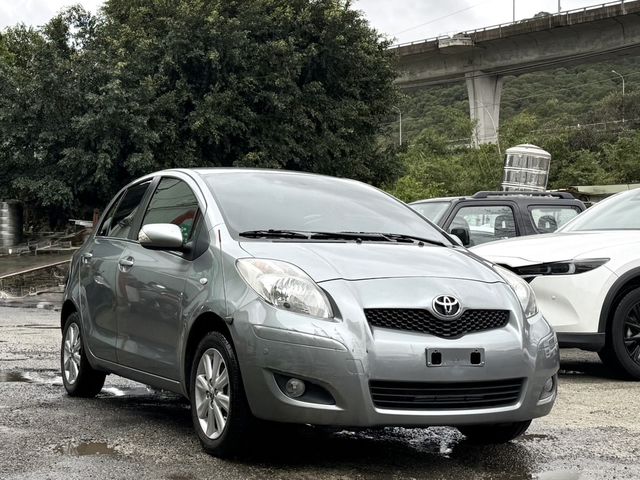 TOYOTA豐田 YARIS  第1張相片