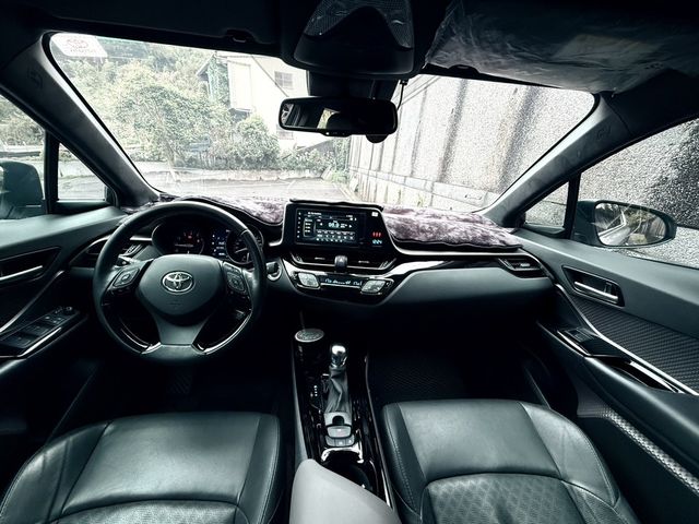 TOYOTA豐田 C-HR  第11張相片