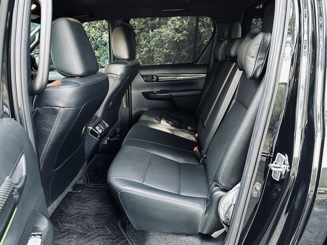 TOYOTA豐田 HILUX  第9張相片