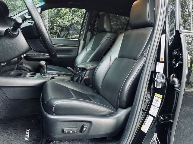TOYOTA豐田 HILUX  第15張相片