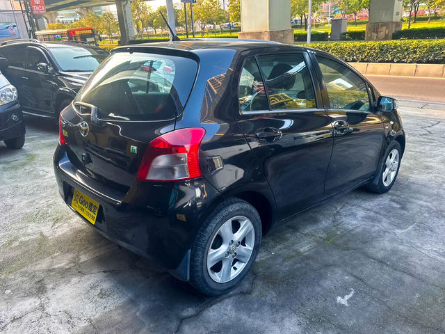 TOYOTA豐田 YARIS  第3張相片