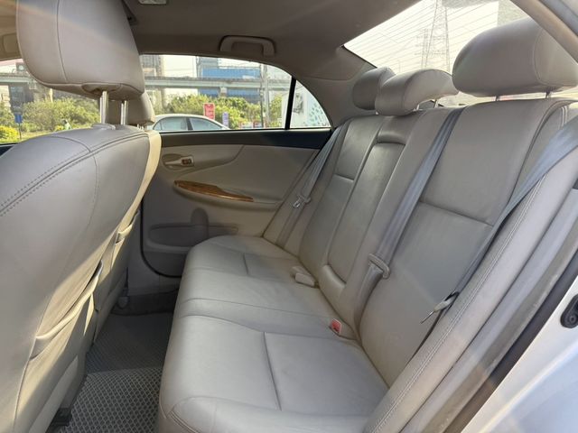 TOYOTA豐田 ALTIS  第13張相片