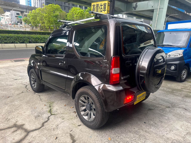 SUZUKI鈴木 JIMNY  第4張相片