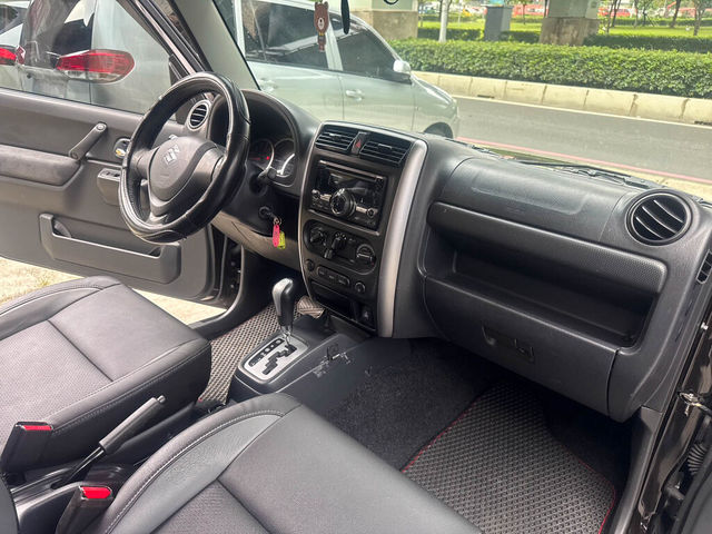 SUZUKI鈴木 JIMNY  第12張相片