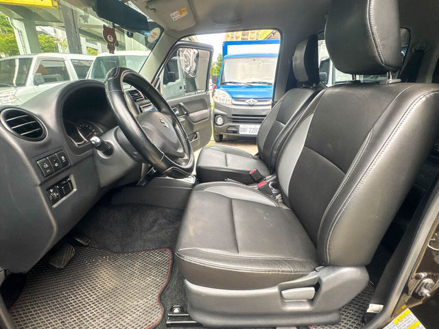 SUZUKI鈴木 JIMNY  第13張相片