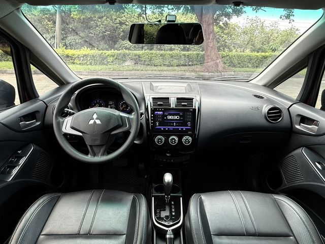 MITSUBISHI三菱 COLT PLUS  第5張相片