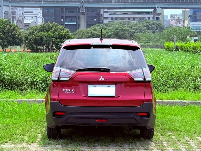 MITSUBISHI三菱 COLT PLUS  第11張相片