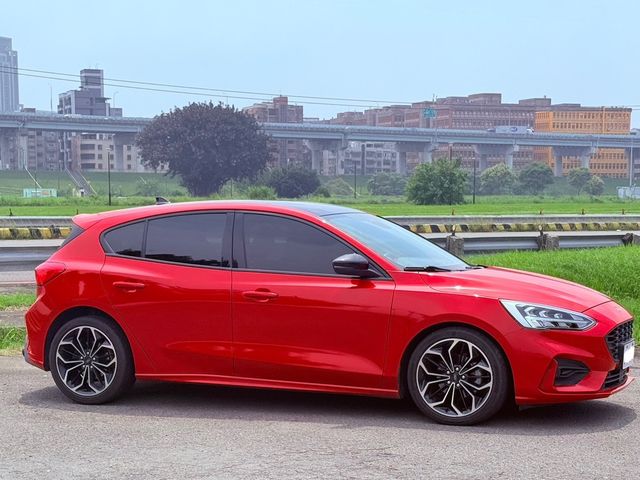 FORD福特 FOCUS ST  第4張相片