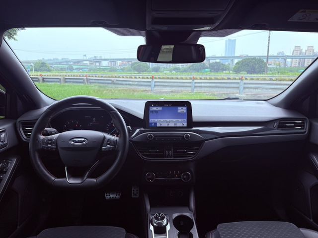 FORD福特 FOCUS ST  第7張相片