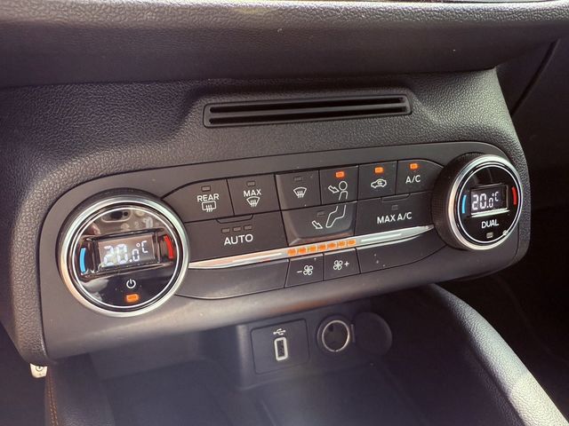 FORD福特 FOCUS ST  第10張相片