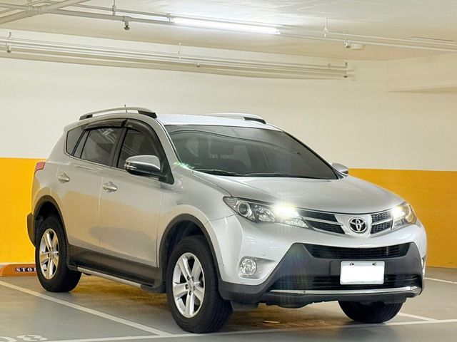 TOYOTA豐田 RAV4  第1張相片