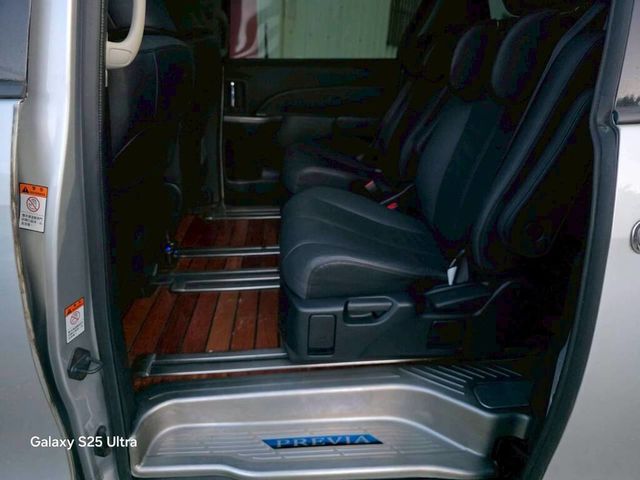 TOYOTA豐田 PREVIA  第12張相片