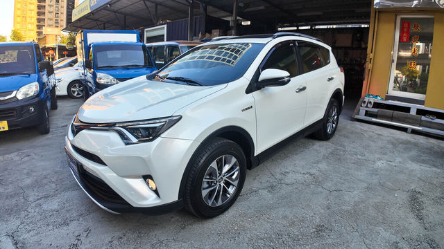 TOYOTA豐田 RAV4  第1張相片