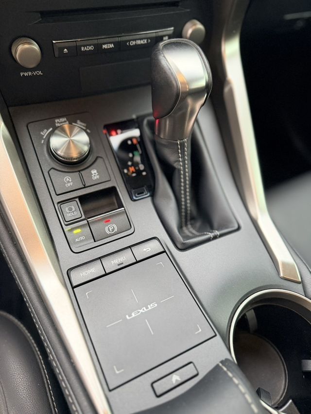 LEXUS凌志 NX200  第10張相片