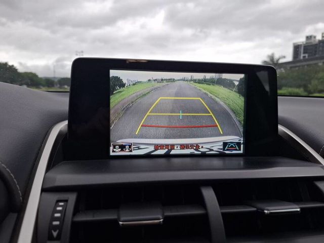 LEXUS凌志 NX200  第12張相片