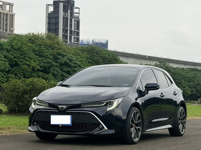 TOYOTA豐田 COROLLA SPORT  第1張相片