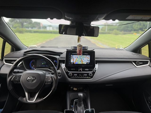 TOYOTA豐田 COROLLA SPORT  第7張相片