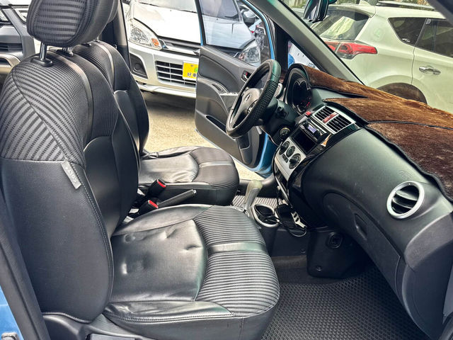 MITSUBISHI三菱 COLT PLUS  第12張相片