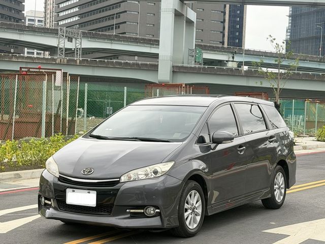 TOYOTA豐田 WISH  第1張相片