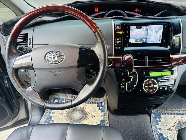 TOYOTA豐田 PREVIA  第7張相片