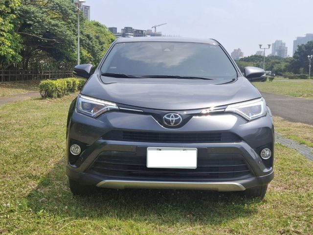 TOYOTA豐田 RAV4  第1張相片