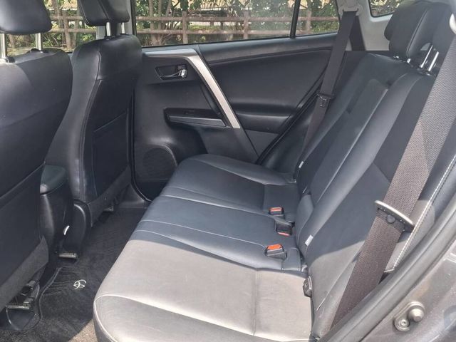 TOYOTA豐田 RAV4  第6張相片