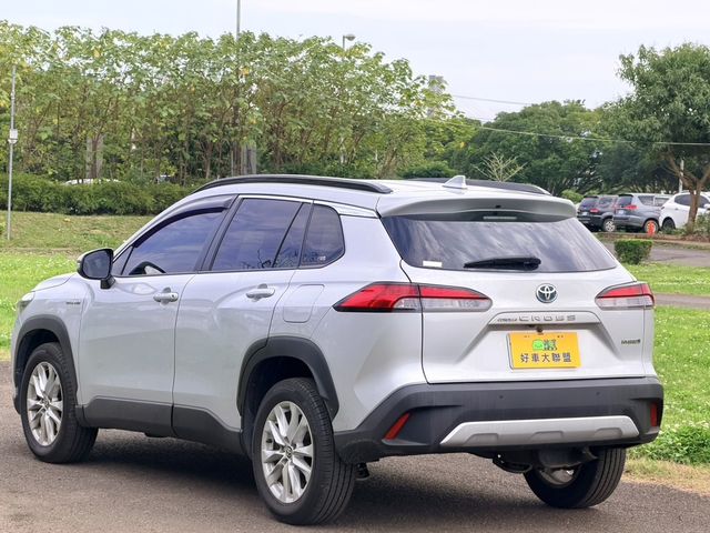TOYOTA豐田 COROLLA CROSS HYBRID  第14張相片