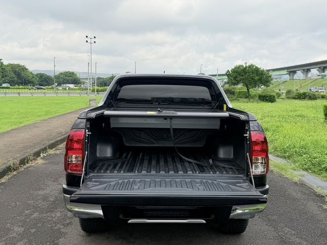 TOYOTA豐田 HILUX  第14張相片