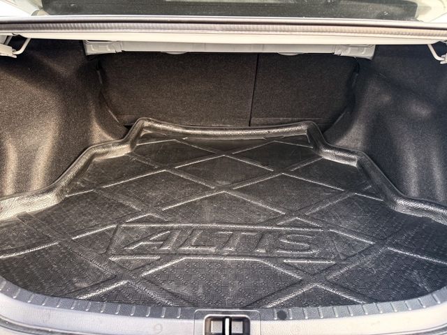TOYOTA豐田 ALTIS  第8張相片