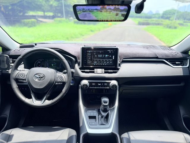 TOYOTA豐田 RAV4  第5張相片
