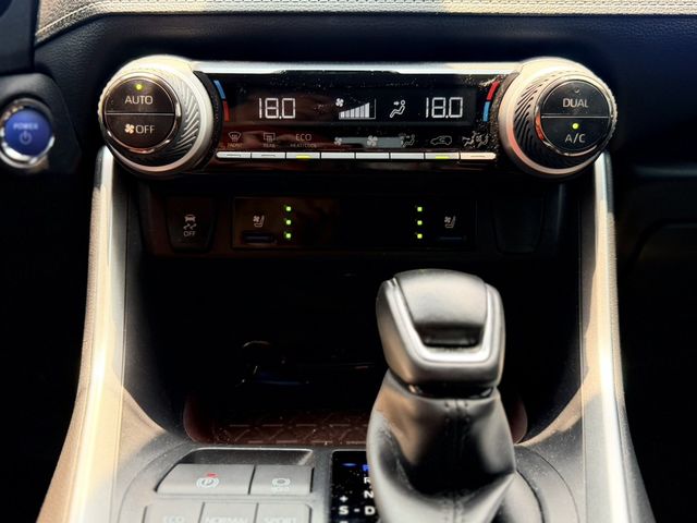 TOYOTA豐田 RAV4  第10張相片