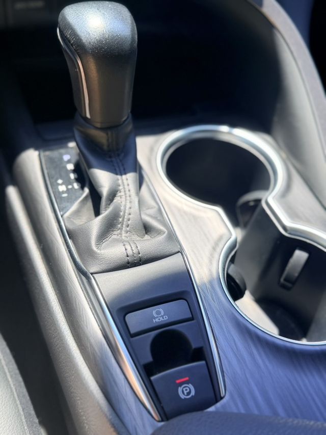 TOYOTA豐田 CAMRY  第10張相片